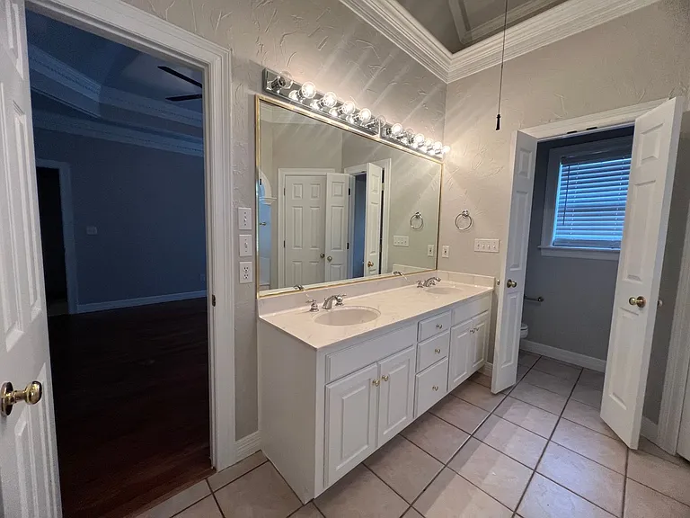 9080 Southern Charm Dr — Photo 10