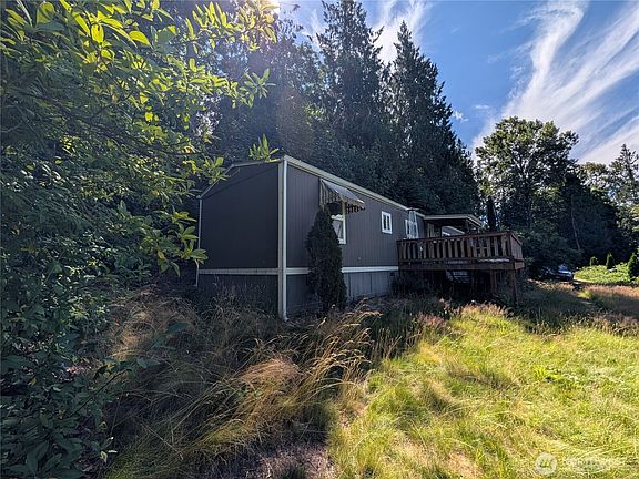 4th image of 6109 Cemetery Road