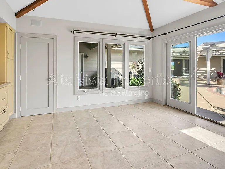 5940 La Jolla Mesa Dr — Photo 26