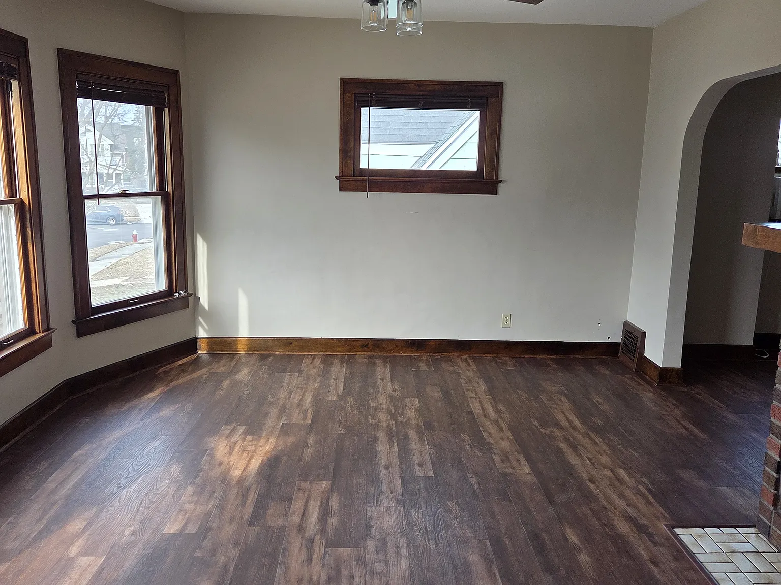 2 bed, 900 sqft, $850 — Photo 4