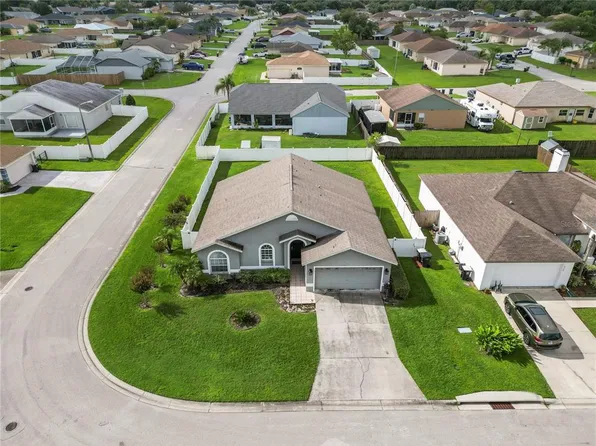 6733 BORDEAUX BOULEVARD, LAKELAND, FL 33811