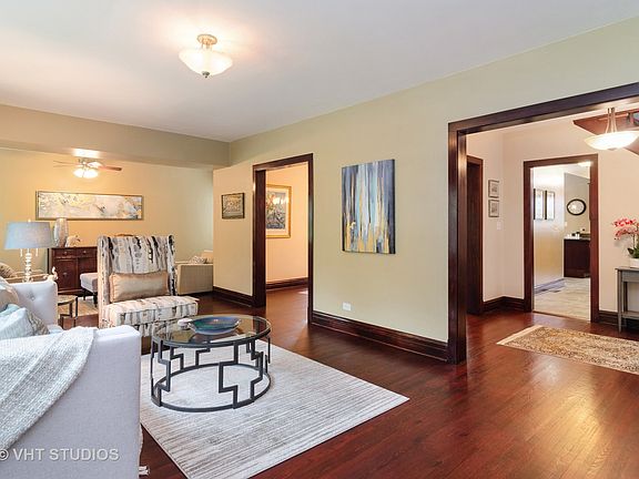 5th image of 7424 N Paulina St