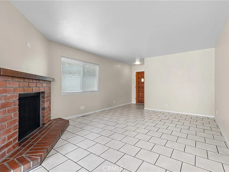 34155 Camino El Molino — Photo 6