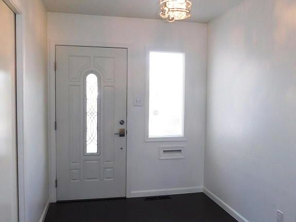 3rd image of 1202 N Carlton Ave