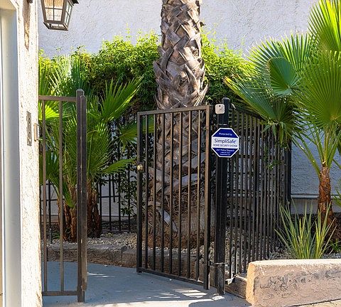5th image of 5365 Tendilla Ave