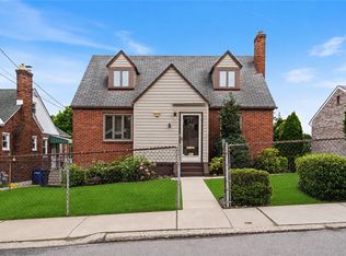 412 Phillips Ave, Mc Kees Rocks, PA 15136
