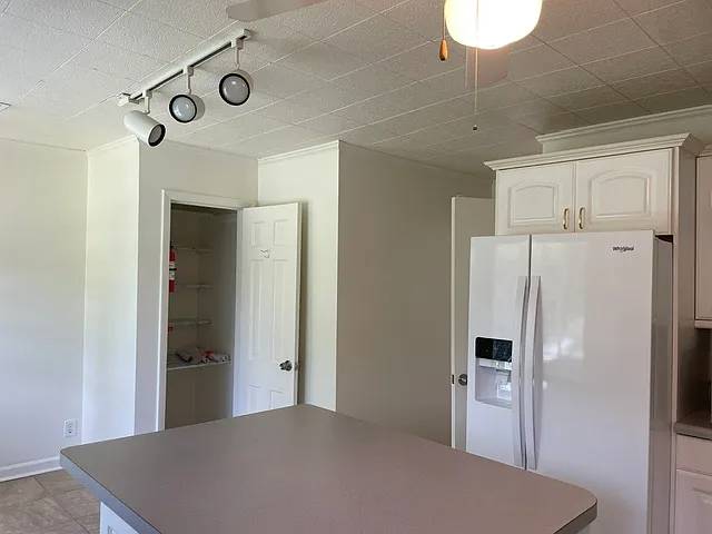 4503 Beacon Dr — Photo 12