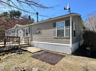 252 Blanket Ln, Stockton Springs, ME 04981