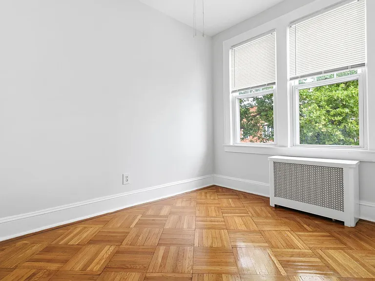 211 McAdoo Ave #2 — Photo 14