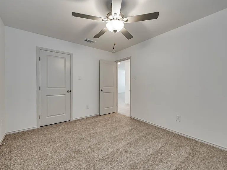 8212 E County Road 111 — Photo 13