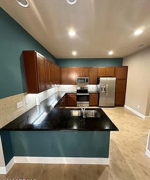 6326 Hanfield Dr — Photo 11