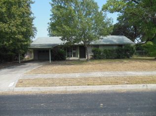 6427 Flint Rock Dr, San Antonio, TX 78238