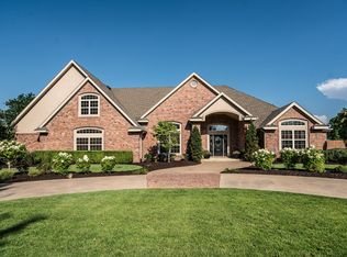 18 Darian Dr, Bentonville, AR 72712