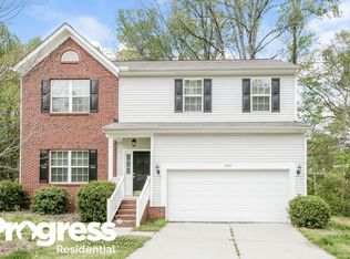 1909 Pheasant Glen Rd, Charlotte, NC 28214