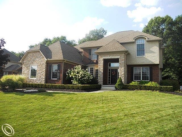 1st image of 47692 Cheltenham Dr