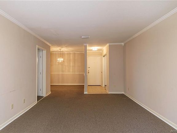 4th image of 3820 Fairfield Ave Unit 18
