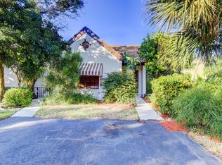 5063 Sesame St, Palm Beach Gardens, FL 33418