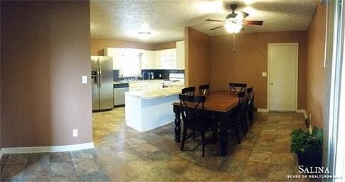 5th image of 405 Gail Dr