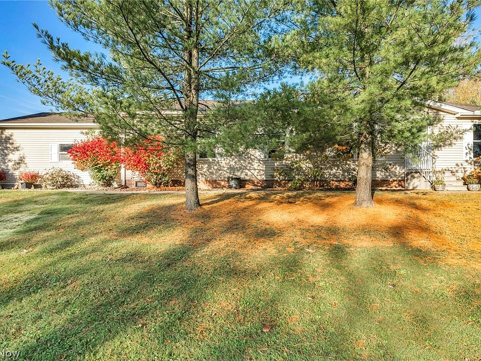 1st image of 557 Chambers Rd