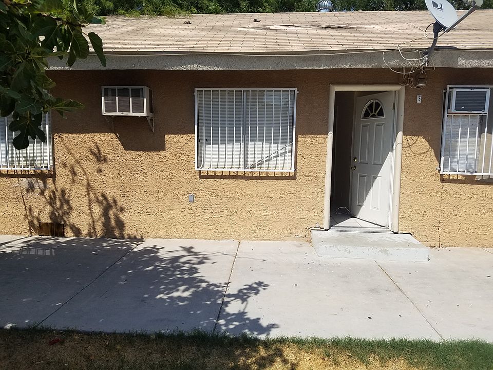 1st image of 308 N Maryland Pkwy APT 1