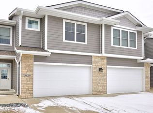 5410 154th Ct, Urbandale, IA 50323