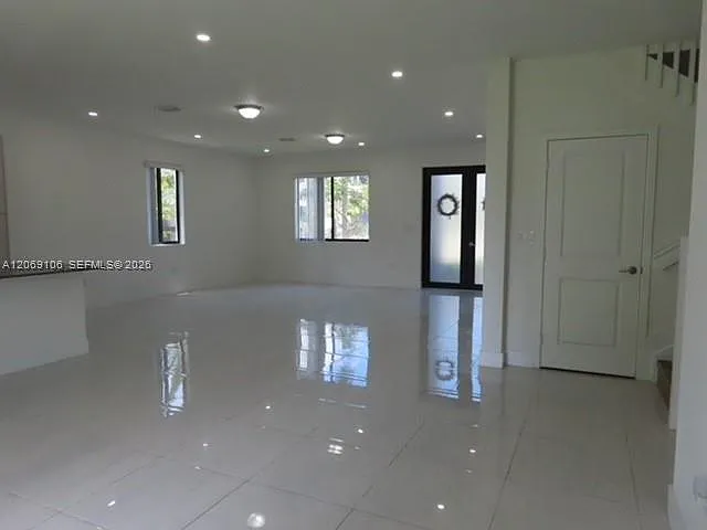 22735 SW 130th Ave — Photo 5