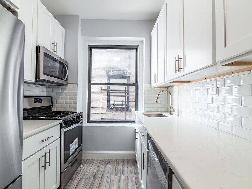 1st image of 420 W 129th St APT 25