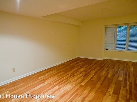 5th image of 714 Martin Luther King Jr Boulevard Mill Crk #B18