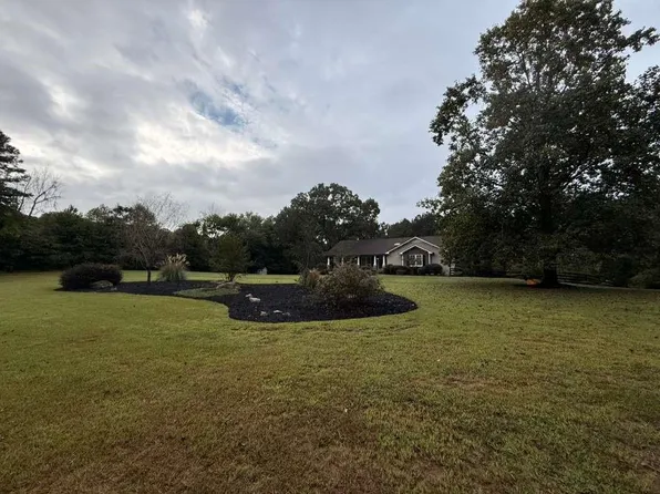 1463 Kellogg Creek Rd, Acworth, GA 30102