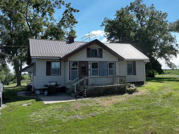 20421 520th St, Chariton, IA 50049