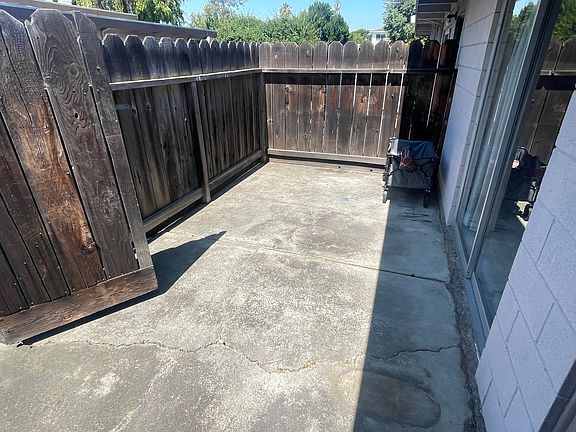 4th image of 691 San Juan Dr #1