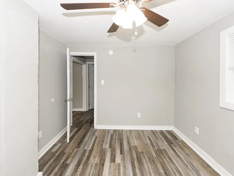 209 Testament Ln — Photo 8
