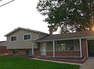38185 Mallast St, Harrison Township, MI