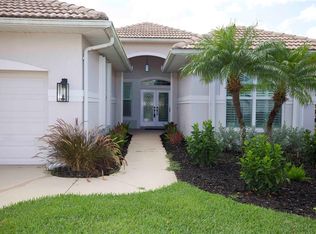 651 Lakescene Dr, Venice, FL 34293