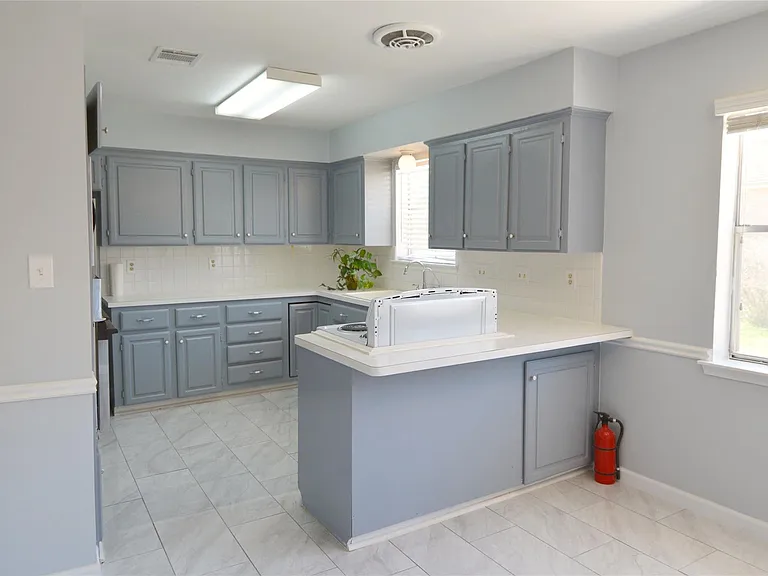 6707 Las Brisas Dr — Photo 14