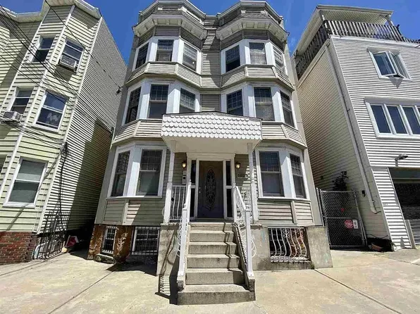 152 Highland Ave APT 2B, Jersey City, NJ 07306