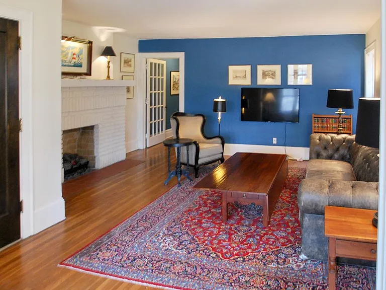 2449 Overlook Rd #2 — Photo 6
