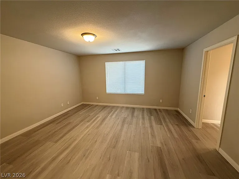 6055 Montana Peak Ave — Photo 10