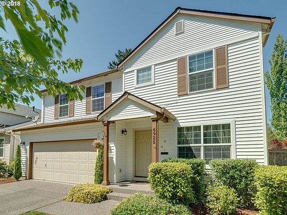 2nd image of 6925 NE Willowgrove St