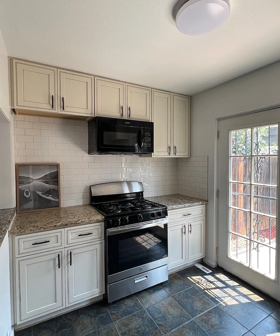 6396 E Mississippi Ave — Photo 1