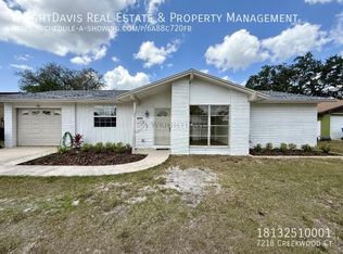 7218 Creekwood Ct, Tampa, FL 33615