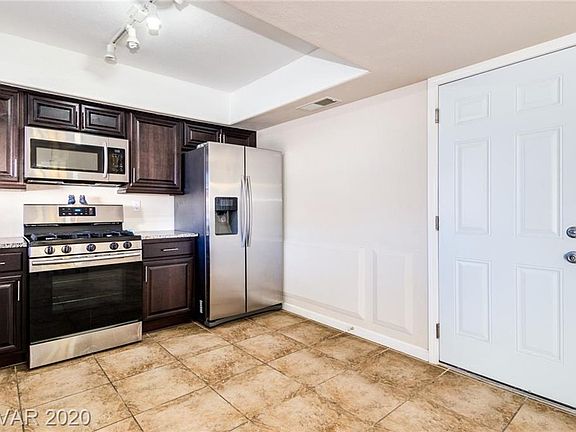 5th image of 4413 Lookout Peak Way