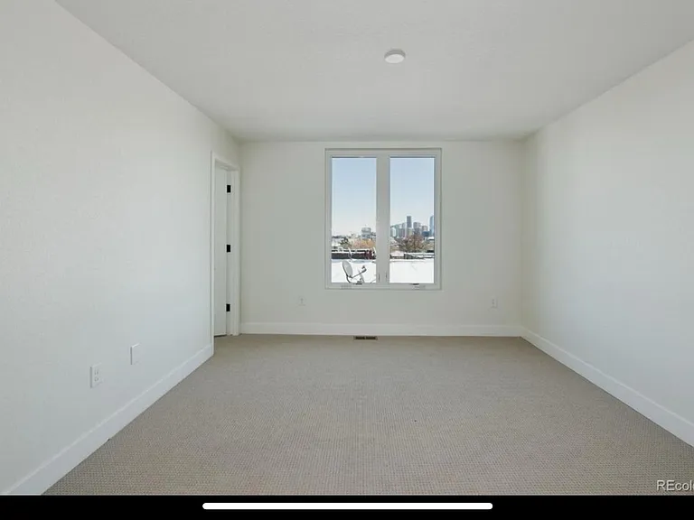2851 W 23rd Ave #4 — Photo 32