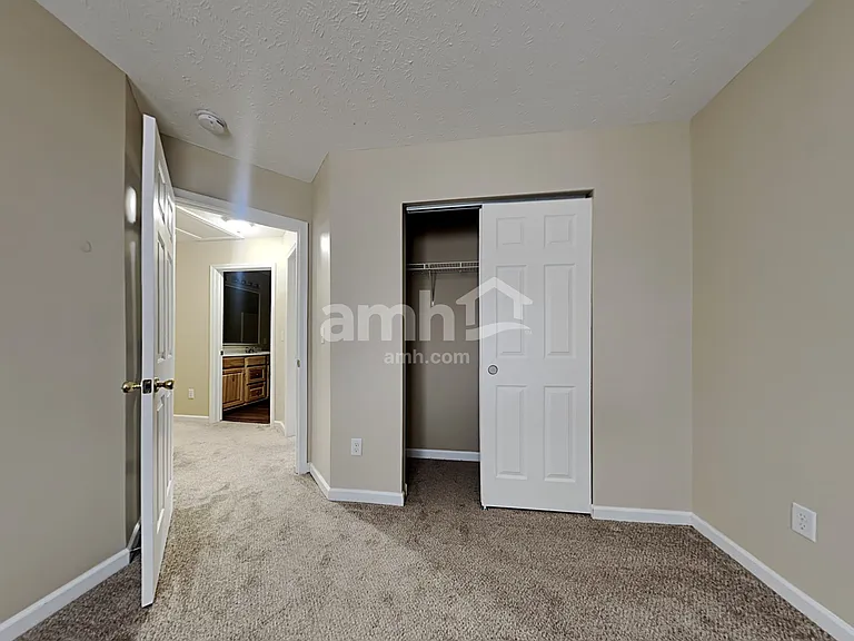 268 Indian Lake Dr — Photo 19