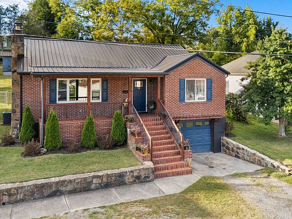 2nd image of 1112 Bluefield Ave