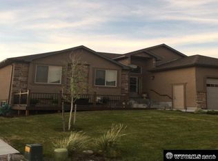 1527 Kari Ln, Rock Springs, WY 82901