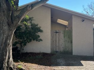 10505 Brynwood Ln, Tampa, FL 33624