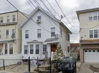 28 Lincoln Ave, Newark, NJ 07104