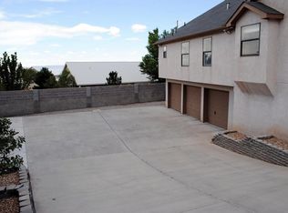501 Navarra Way SE, Albuquerque, NM 87123
