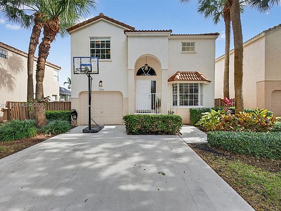 4th image of 1260 NW 110th Ave